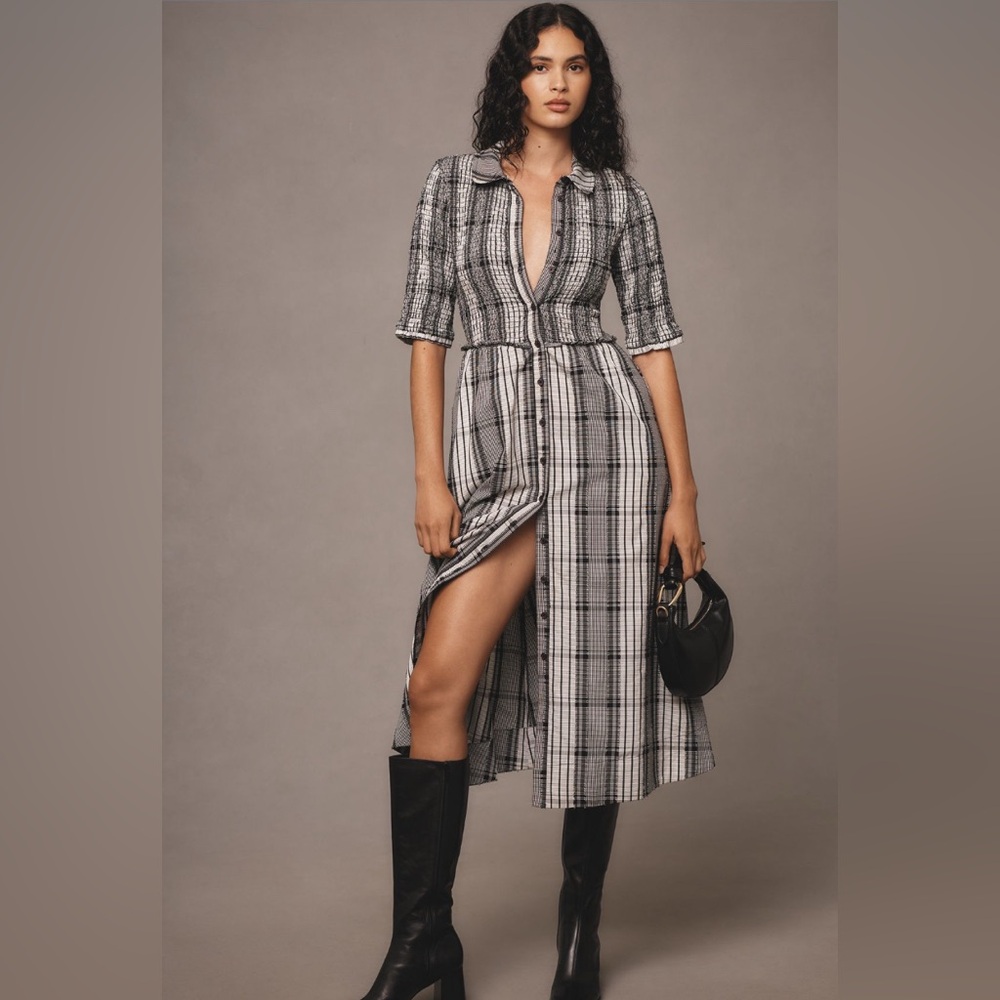 NWT Maeve Short-Sleeve Smocked Midi
Shirt Dress
